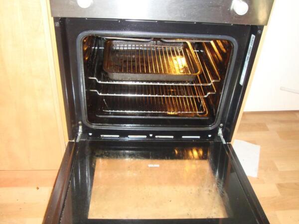 IGNIS AKL 906/IX FAN ASSISTED SINGLE INTEGRATED OVEN COOKER STAINLESS STEEL A RATED EFFICIENCY Guildford Picture 2