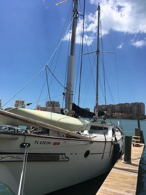 Hudson Force 50 Ketch