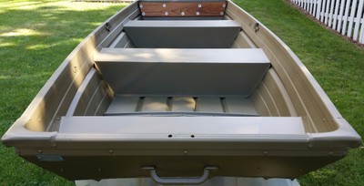 10' Aluminum Jon boat, in Duck Boat Drab