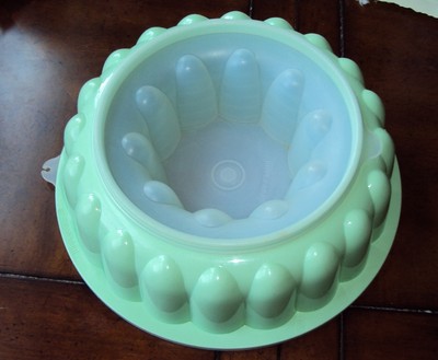 Tupperware 6 Cup Mint Green 3 Piece ...