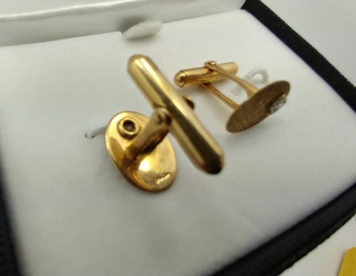 VINTAGE 14K GOLD DIAMOND CUFFLINKS