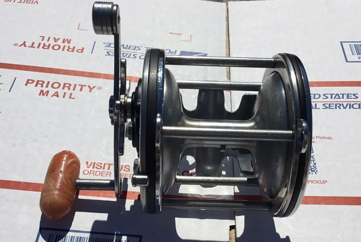 SERVICED/REFURBISHED PENN Senator 4/0 Reel Made in the USA Vintage ...