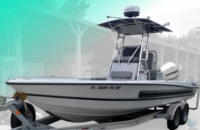 2010 24' Triton 240 LTS Enforcer Boat w/ 300hp Evinrude 300 ETEC Motor & Trailer