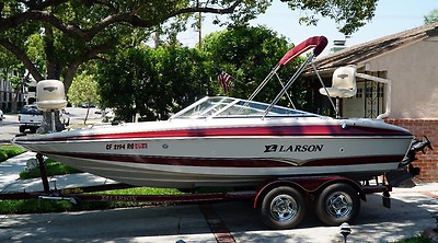 20' 2005 Larson Escape 204 Fish & Ski 270HP - ONLY 173 HOURS! - TURNKEY! -CLEAN!