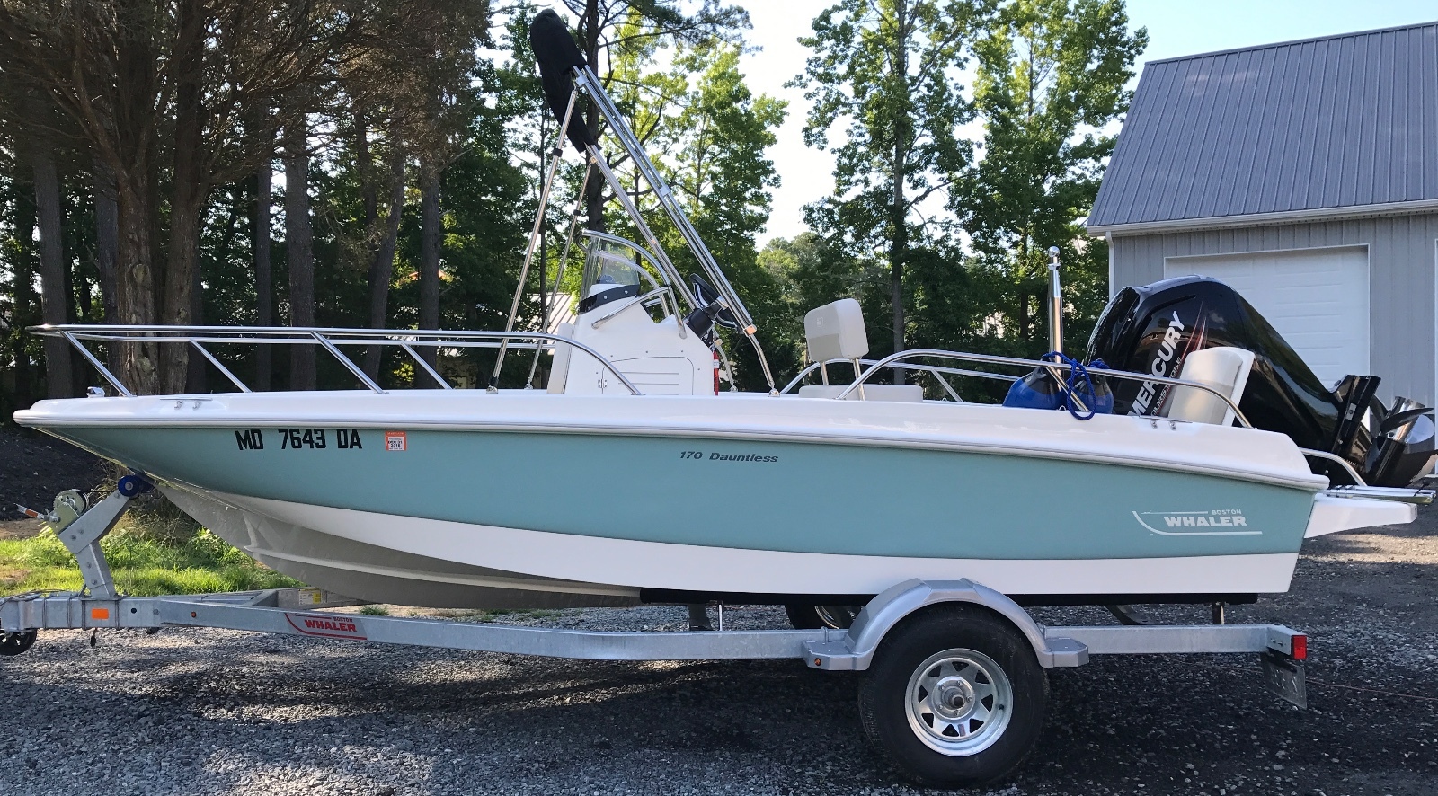 Boston Whaler 2017 Dauntless 170