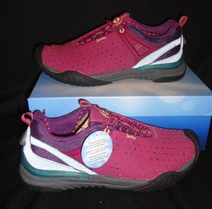 Clothing, Shoes  Accessories  Women's Shoes  Athletic