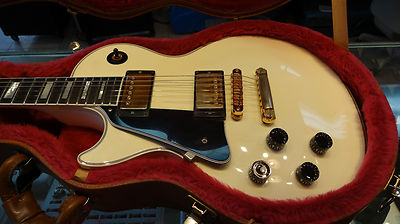 1993-gibson-les-paul-custom-guitar-left-handed-w-original-hard-brown-case