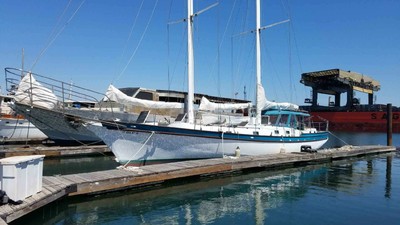1998 63' Herreshoff schooner