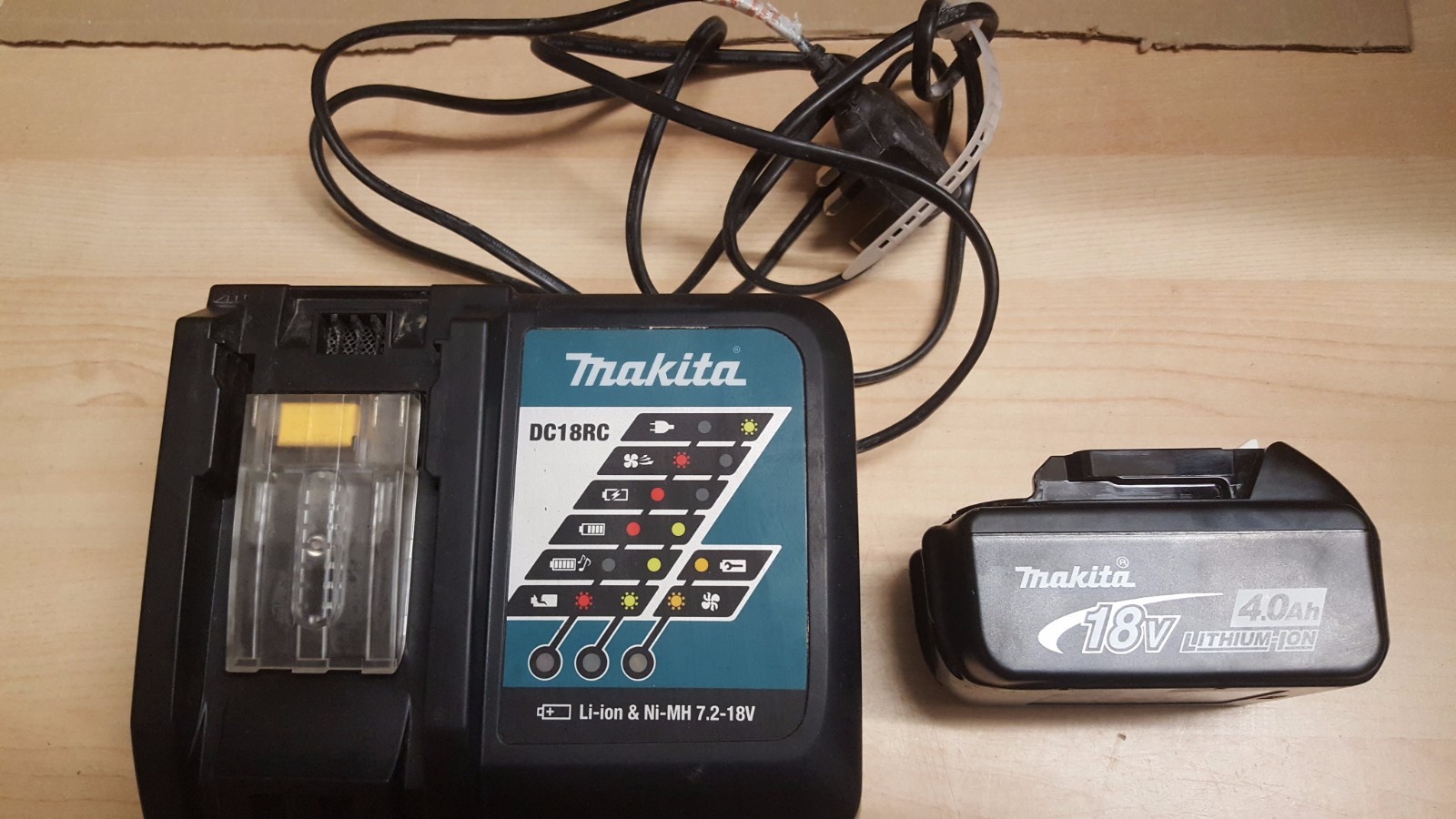 UPC 088381000093 product image for Makita Genuine Bl1840 18v 4.0ah Battery Dc18rc Charger | upcitemdb.com