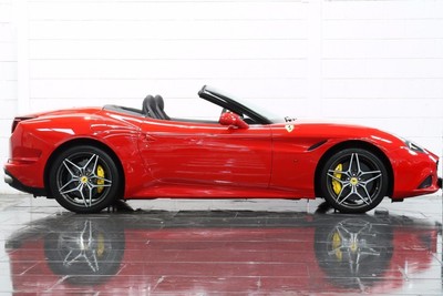 2016 Ferrari California T DCT Petrol red F1 DCT