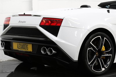 2013 Lamborghini Gallardo LP 560-4 50th Anniversary Spyder E Gear Petrol white 