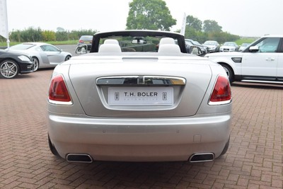 2016 Rolls-Royce Dawn V12 Petrol silver Automatic