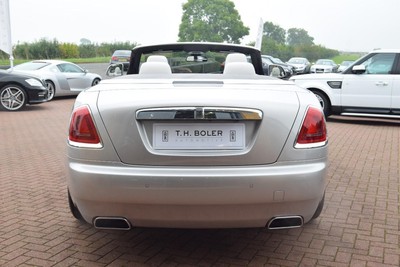 2016 Rolls-Royce Dawn V12 Petrol silver Automatic