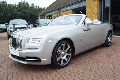 2016 Rolls-Royce Dawn V12 Petrol silver Automatic