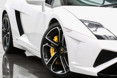 2013 Lamborghini Gallardo LP 560-4 50th Anniversary Spyder E Gear Petrol white 