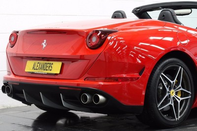 2016 Ferrari California T DCT Petrol red F1 DCT