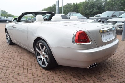 2016 Rolls-Royce Dawn V12 Petrol silver Automatic