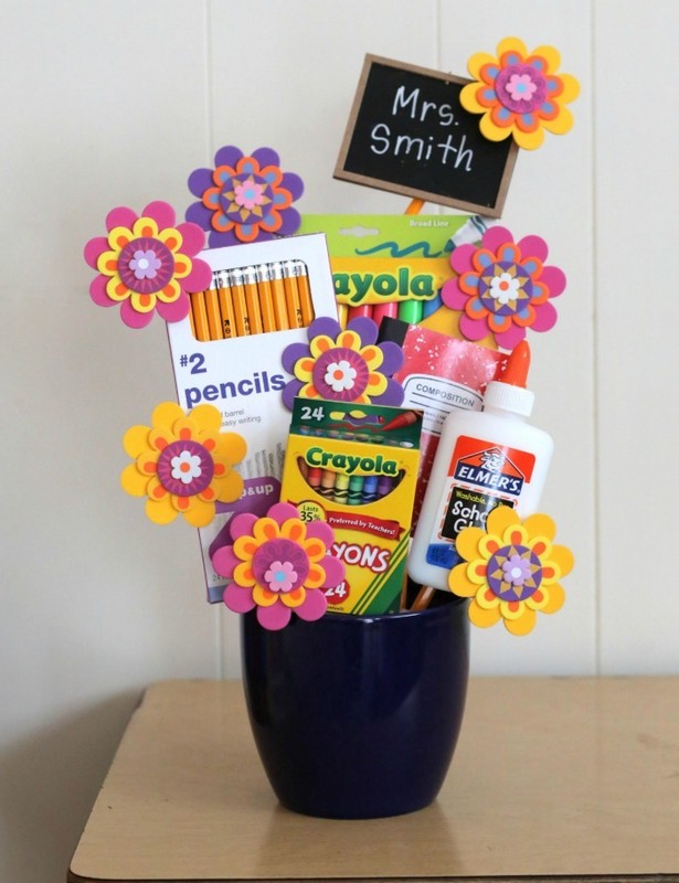 Teacher Appreciation Week Gift Ideas Make This Year Unforgettable - 61mjl42