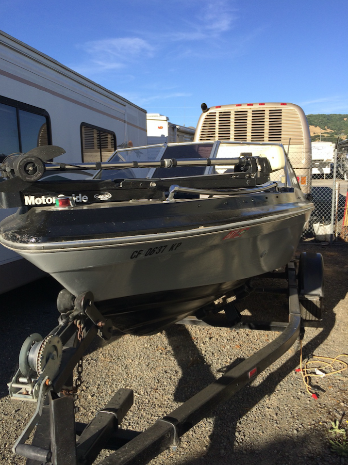 1980 Bayliner 16' Bowrider & Trailer - California