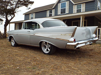 1957 Chevrolet 2dr ht Bel Air