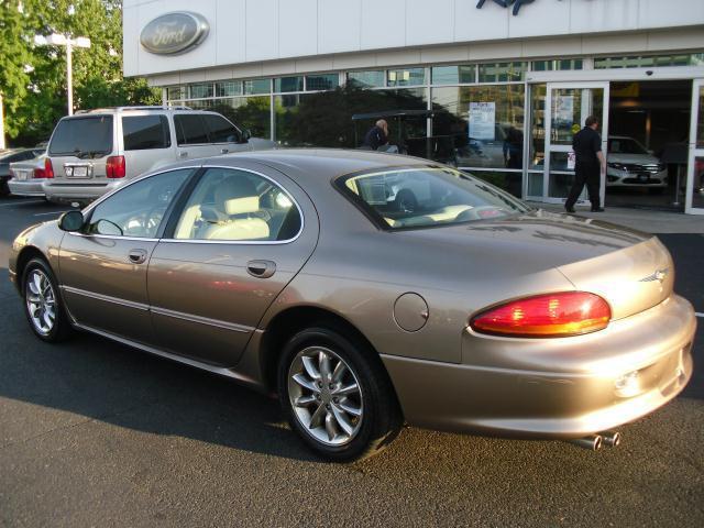 Image 10 of 2002 Chrysler Concorde…
