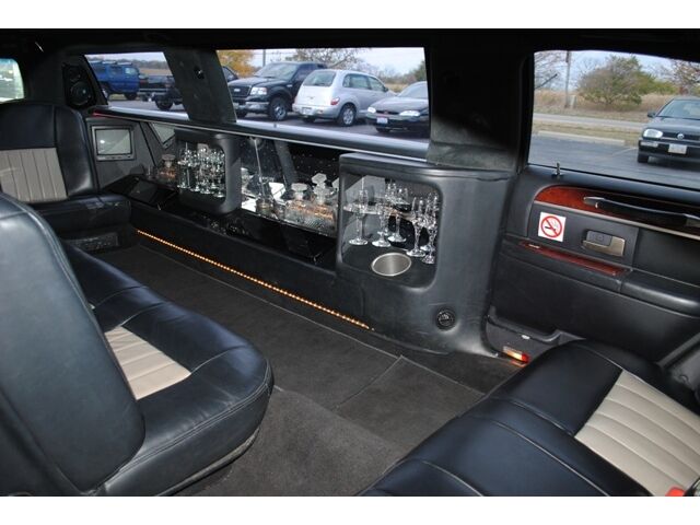 Image 2 of LIMO, LIMOUSINE, STRETCH,…