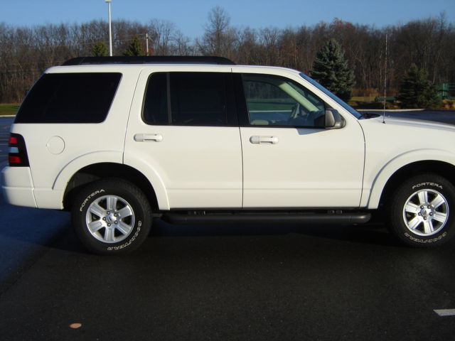 Image 2 of 2010 Ford Explorer 4wd…