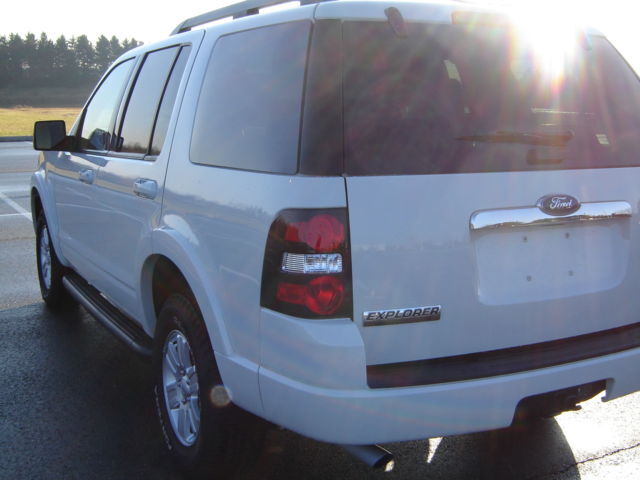 Image 3 of 2010 Ford Explorer 4wd…