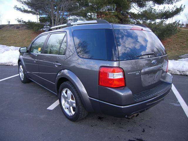 Image 2 of Limited SUV 3.0L CD…
