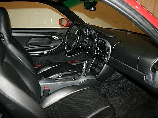 Image 4 of Carrera Manual Coupe…