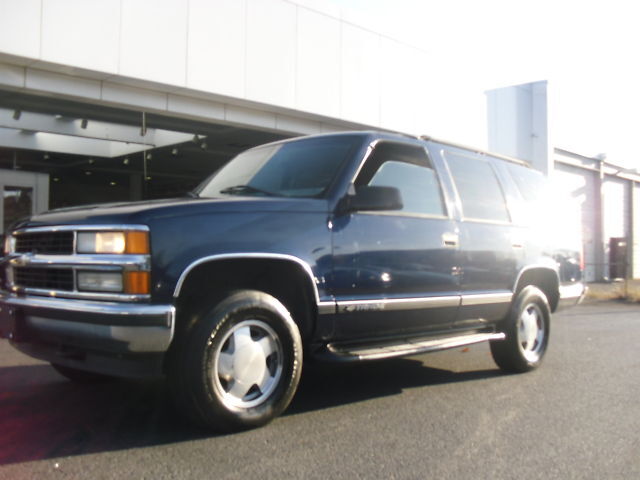 Image 2 of 1999 Chevrolet Tahoe…