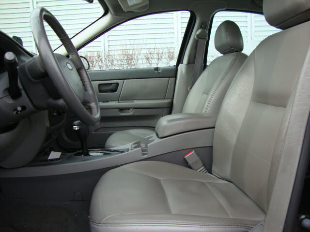 Image 4 of 2004 Ford Taurus SES…