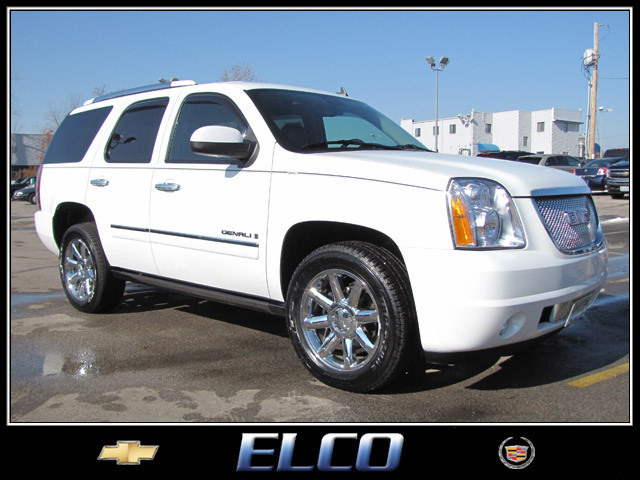 2009 GMC Yukon Denali Houston, TX. Model: Yukon Miles: 26.381 Year: 2009