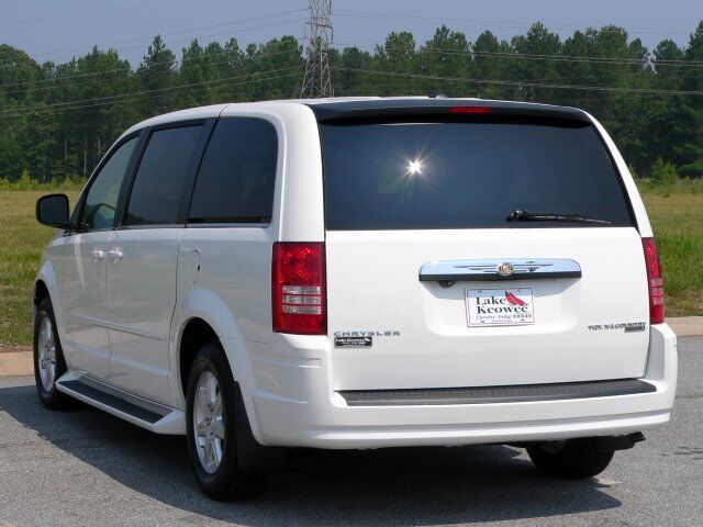 Image 6 of New Chrysler Town and…