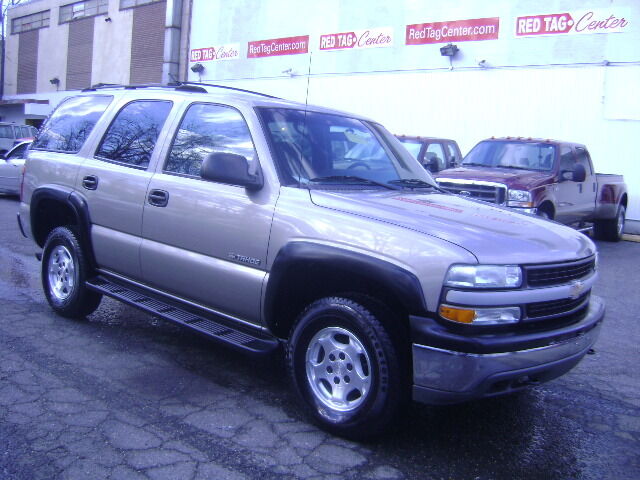 Image 4 of EXTRA CLEAN TAHOE 4X4…