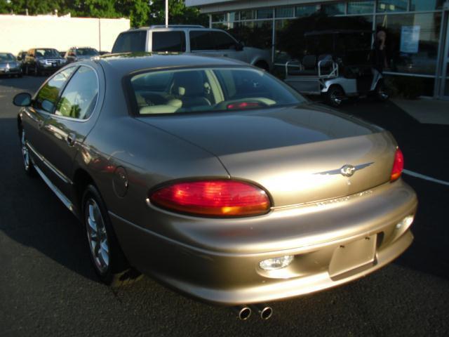 Image 15 of 2002 Chrysler Concorde…