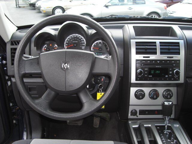 Image 7 of SXT SUV 3.7L CD 4X4…