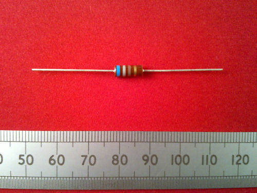 100R to 8K2 Qty 5 0.5W 5/% Solid Carbon Composition Resistor Old Style Color