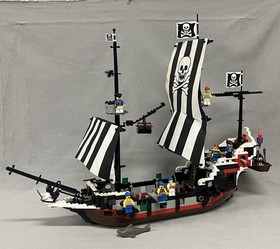 LEGO 6286 PIRATES SHIP "Skull’s Eye Schooner" 90% Complete from 1993 Vintage
