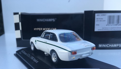 400120600 MINICHAMPS 1//43 Alfa Romeo GTA 1300 Junior 1972 White Art