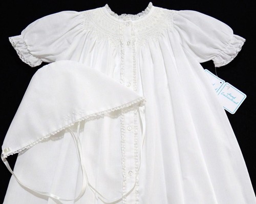 HAND~EMBROIDERED NB//3M SMOCKED WHITE CHRISTENING GOWN SET W//FRENCH LACE~FELTMAN