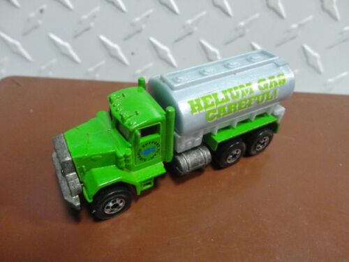 Loose Hot Wheels Green Helium Gas Tanker Truck w//Blackwall Wheels