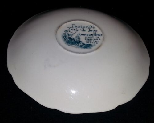 Green Blue Pastorale Toile de Jouy by Johnson Bros England 5 5//8/" Saucer