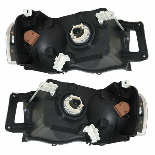 New Depo Driver /& Passenger Side Headlight Set For 2002-2005 Dodge Ram