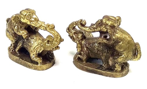 2 x Elephants Reproducing Miniture Brass figures cast in India