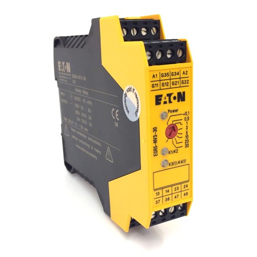 Relé de seguridad retrasado ESR5-NV3-30 Eaton 24VDC 118705 ESR5NV330