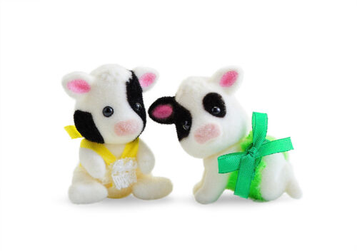 Sylvanian Families Calico Critters Friesian Baby Cow Twins