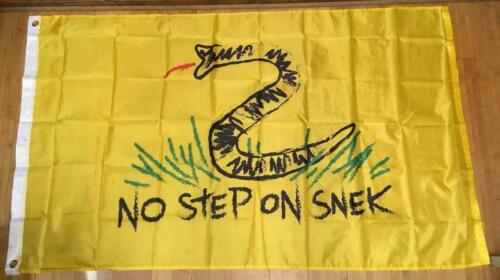 NO STEP ON SNEK Flag 3x5 ft Yellow Gadsden Rattlesnake Don't Tread on Me Funny 