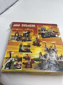 Lego 6078 COMPLETE Group 1995 90s Royal Drawbridge Knights Minifigs Horse Sword