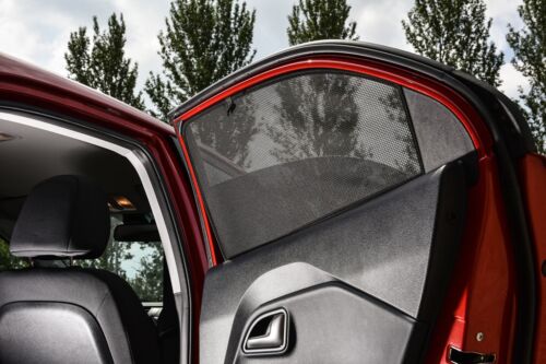 BMW 2 Series Tourer 5dr 14/> CAR SHADES UK TAILORED UV SIDE WINDOW SUN BLINDS PET
